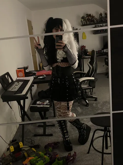 Thumbnail Whatever other styles or cosplays should I try by VisualLumpy1749
