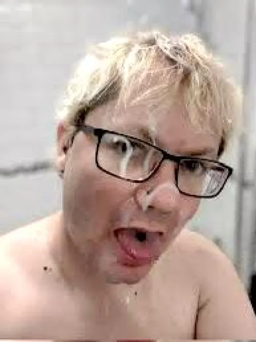 Thumbnail Hey baby do you think theres room for more cum by boyfriendjuce