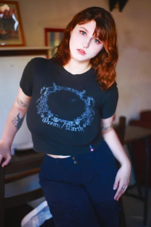 Thumbnail Top Heavy Sensations: Hangylegalteen's Revealing Delight