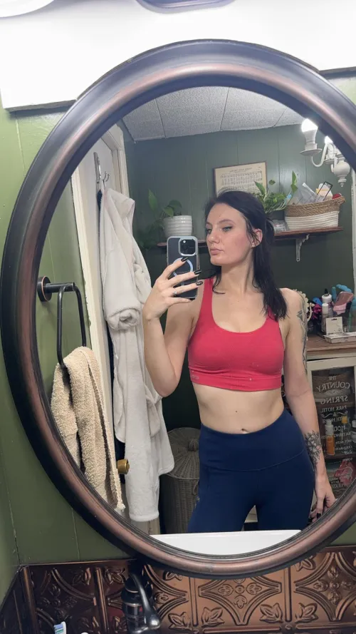 Thumbnail Morning Vibes: Wicked_bee2775's Energizing Selfie