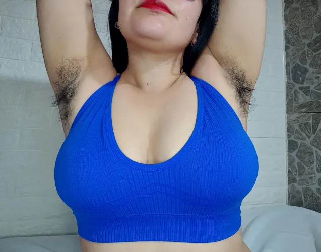 Thumbnail Haven't Shaved Them in the Last 2 Years by _Hot_babe69 in HairyArmpits