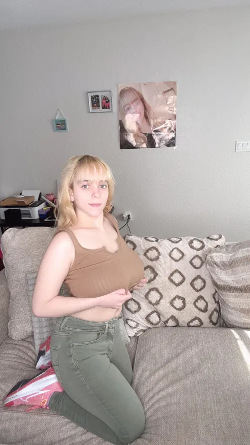 Thumbnail Defying Expectations: Rocking a Trouble-Look in Croptop Outfit | TightPeachBaddie