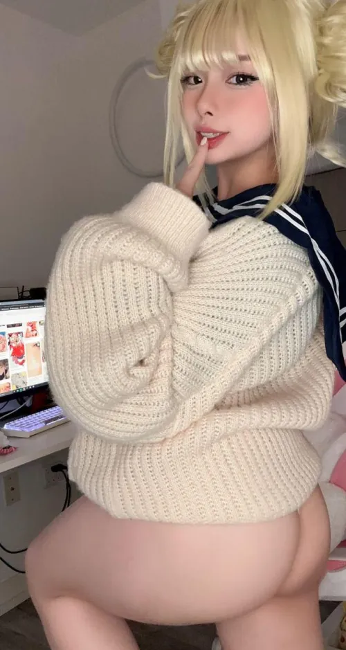 Thumbnail Himiko Toga's Cosplay Beauty by Gwendolyn_Orange