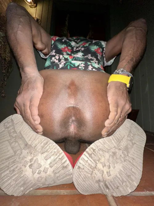 Thumbnail cmon give my hole a sloppy wet kiss  by tootsapoots