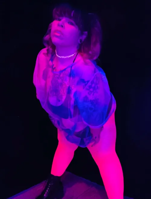 Thumbnail Glowing Allure: LunaCeleste13's Radiant Temptations in Thicker