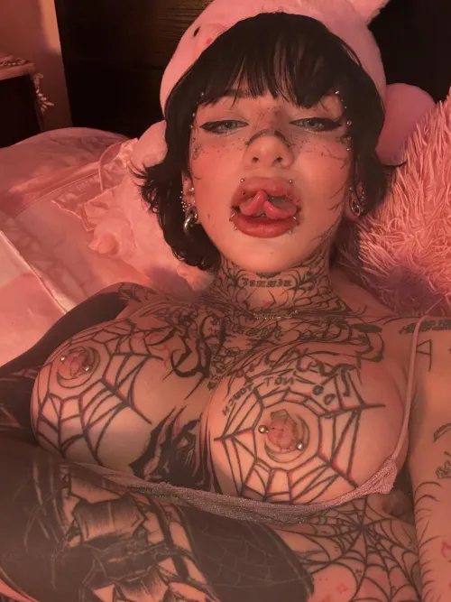 Thumbnail Unveiling the Goth Two-Tongued Slut | GothSluts