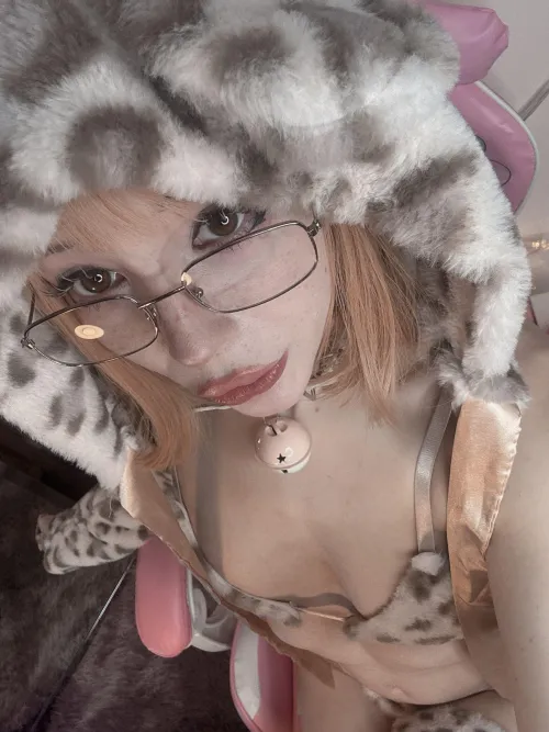 Thumbnail Balancing Education with Submissiveness | DecayTattoo