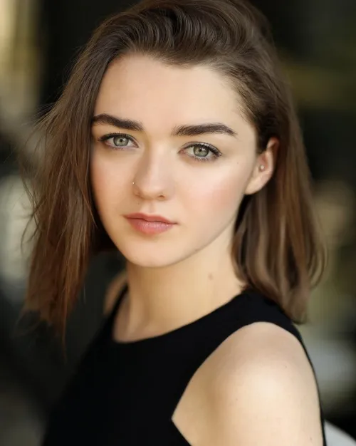 Thumbnail Maisie Williams: An In-Depth Look by Author Ken789gh in PrettyGirls Category