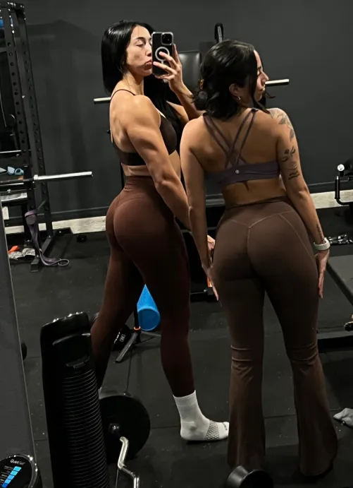 Thumbnail Indulge in WrestleFap: Indi Hartwell ft Lissette