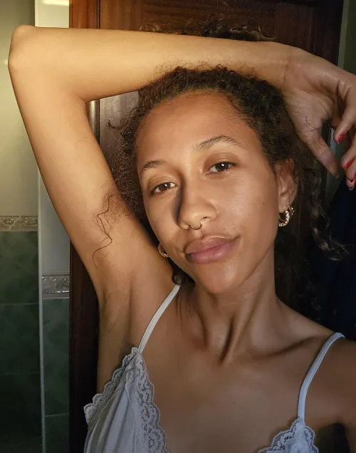 Thumbnail Forbidden Pleasure: Delving into Armpit Fun - ArmpitFetish