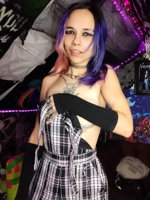 Thumbnail Mysterious GirlswithNeonHair Query: If I Drop My Hand, Would U Be Happy by Savage_Siren