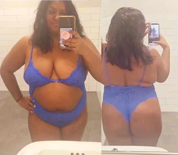 Thumbnail Sensual Winter Layers: A Chubby Lingerie Tale | hello_imshellyduvall