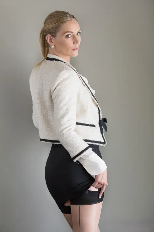 Thumbnail Discover Mona Wales | ClassyPornstars by Ancient-Age9577