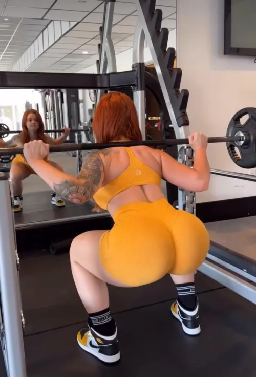 Thumbnail Delve into Glute Fitness Royalty with sinatramonroe in the ThickFit Category