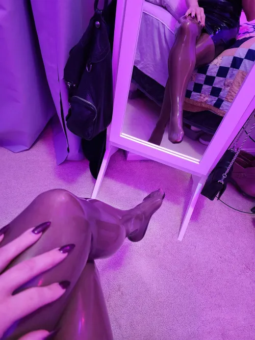 Thumbnail Shiny Feet Duality Unveiled by EvelynNyte