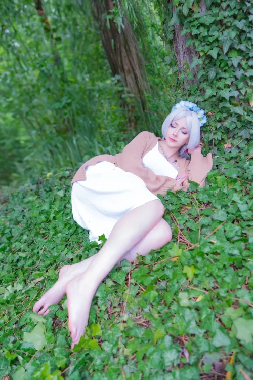 Thumbnail Frieren's Resplendence Unveiled by chris_usi | cosplaygirls