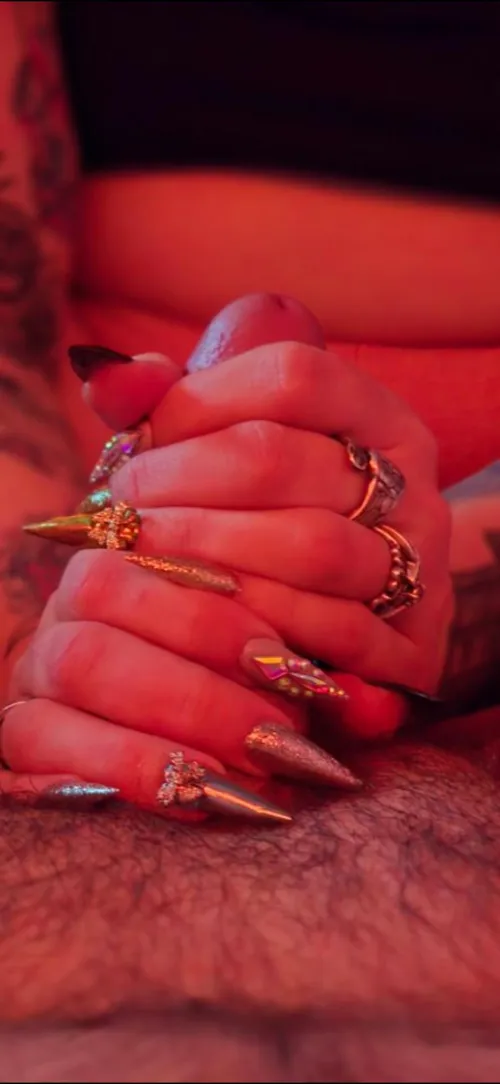 Thumbnail Staytrue315 Dives into Nail Fetish with 'USE BOTH HANDS'