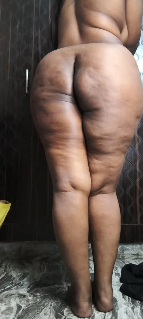 Thumbnail Ass Size Guessing Game with sadvika_069
