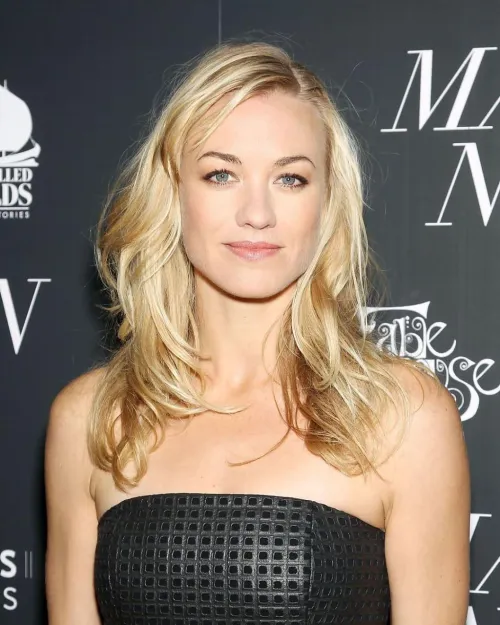 Thumbnail Yvonne Strahovski: A Profile of Beauty by Environmental_Log418 in PrettyGirls