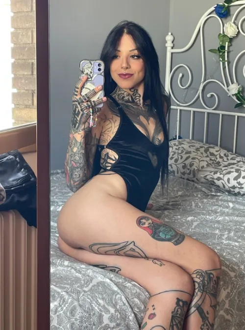 Thumbnail Unveiling the Charm of Petite Goth Girls with Imdollydarko