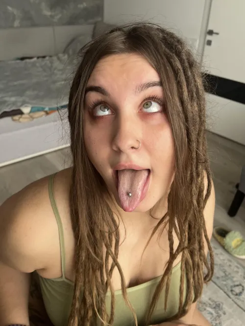 Thumbnail Embracing the Passion: The Allure of Ahegao and Erotic Liberation