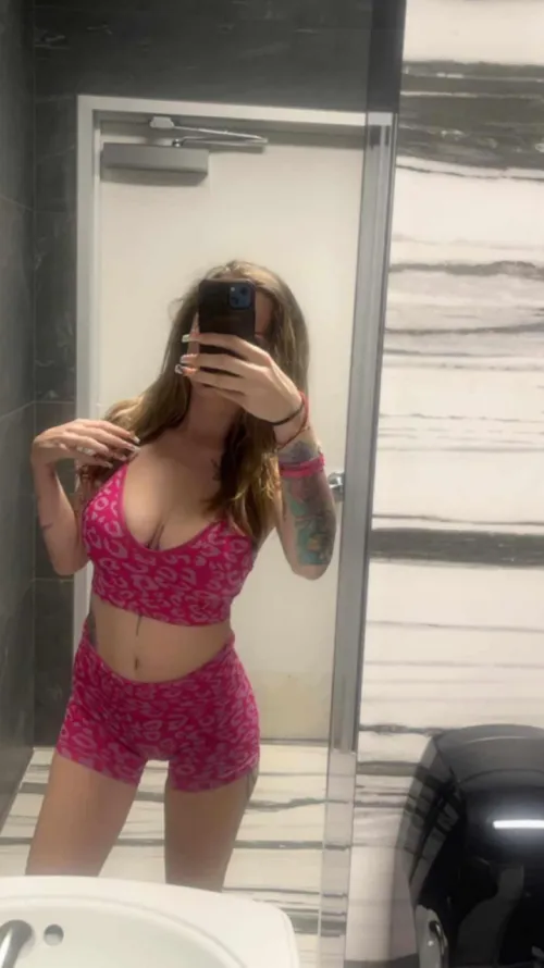 Thumbnail Exciting Sugar Daddy & GFE Packages on Snap & Telegram - Reach out to Selena009 & Linzeylohan!