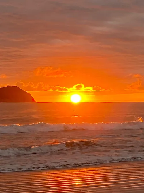 Thumbnail Manuel Antonio Costa Rica: Beach Beauty by costaricanadvisor
