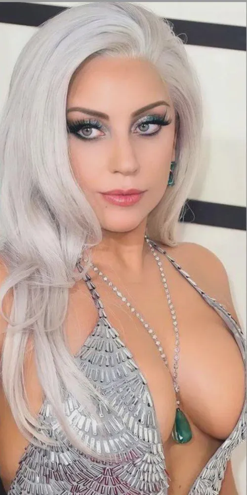 Thumbnail Glamorous Icon: CarterDire5 Celebrates Lady Gaga in CelebsGW