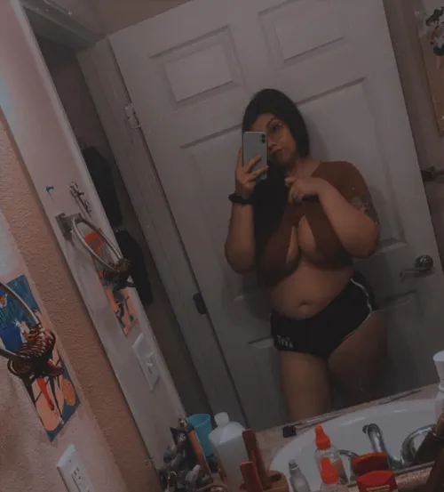 Thumbnail Bigger Than You Think Tits by TheVelvetVonBlacc in Chubby Category