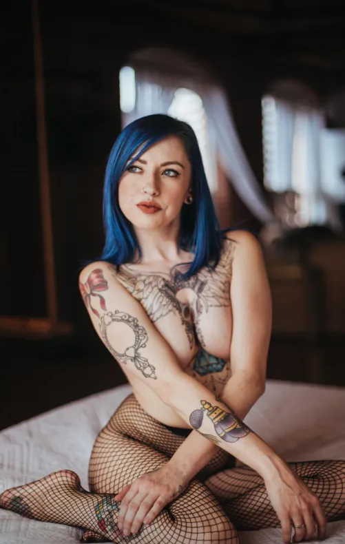Thumbnail Blue Obsession: Embracing Vibrant Beauty by MandiMariex
