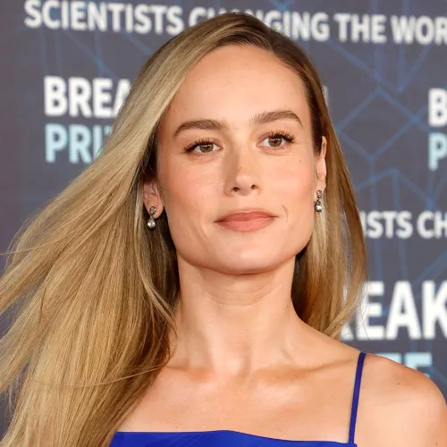 Thumbnail Breathtaking Beauty: Unveiling Brie Larson | JumpySignature5588 | PrettyGirls