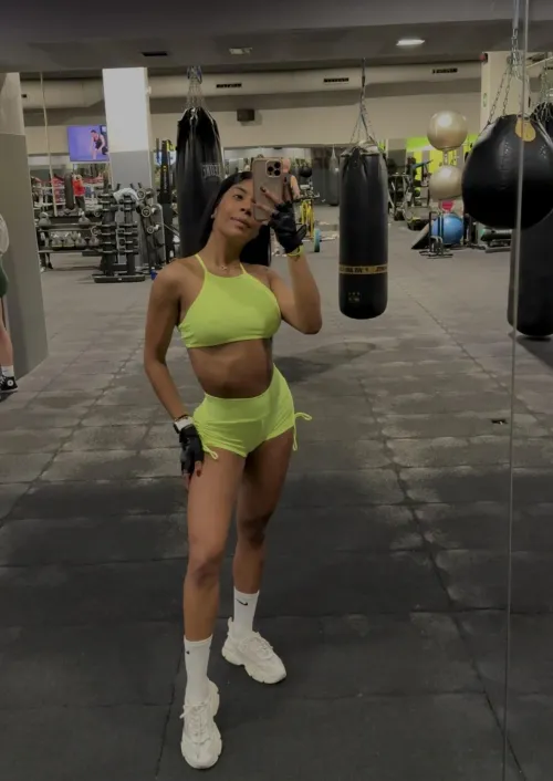 Thumbnail Friday Vibes: Fun and Fashion with Croptopgirls