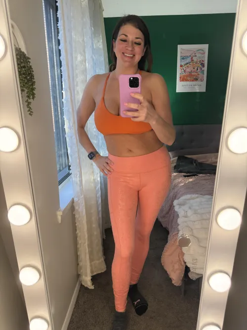 Thumbnail 79slothie - A Good Day for a MirrorSelfie at the Gym