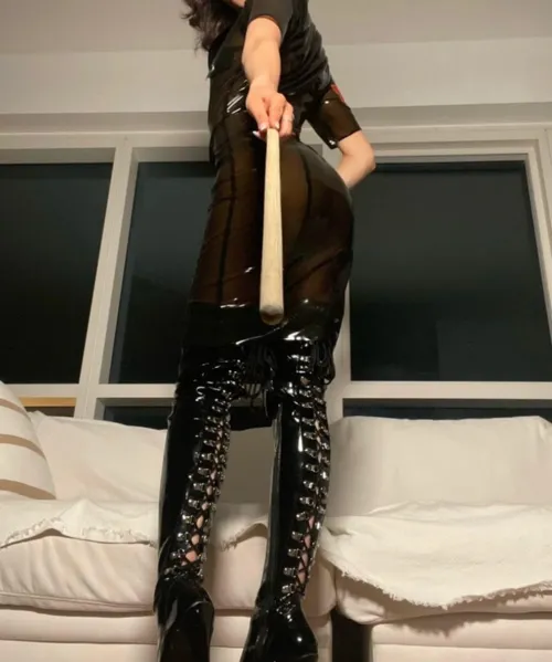 Thumbnail Dive into the World of Shiny Dresses with Sea_Rooster_3398 in ShinyPorn