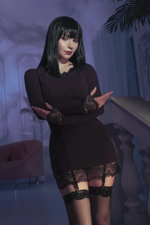 Thumbnail michi_kyunn brings Nico Robin from One Piece to life in cosplaygirls