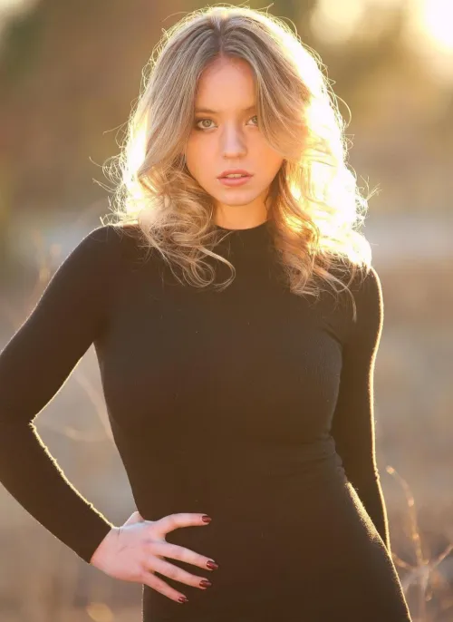 Thumbnail Sydney Sweeney Insights by TermiteKiller954 - PrettyGirls Category