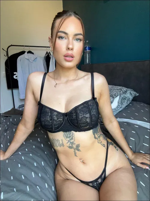 Thumbnail Itscheyxo - Sexy and Sassy Vibes: A Must-See Set