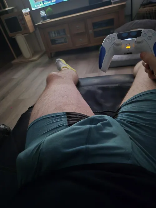 Thumbnail 42 Straight Playing PS5 with pineappleottoman10 | Bulges