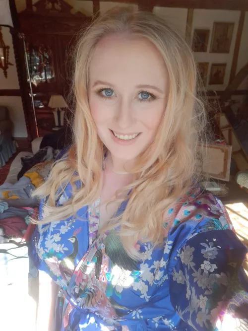 Thumbnail Discovering Satine Spark: A ClassyPornstars Profile by SpunkySpunkyAssGuy2
