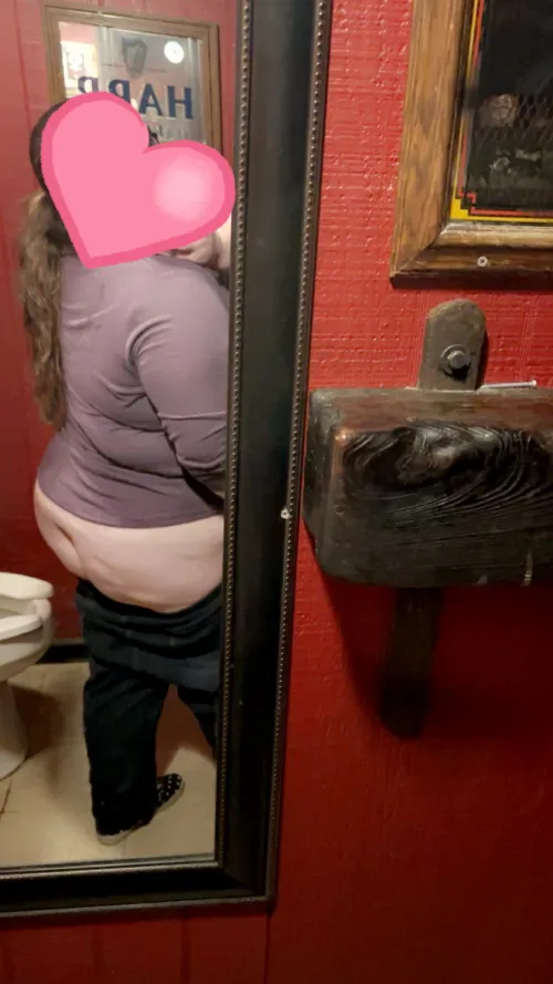 Thumbnail ChubbyChelsx's Wild Bathroom Encounter Fantasy in BBW