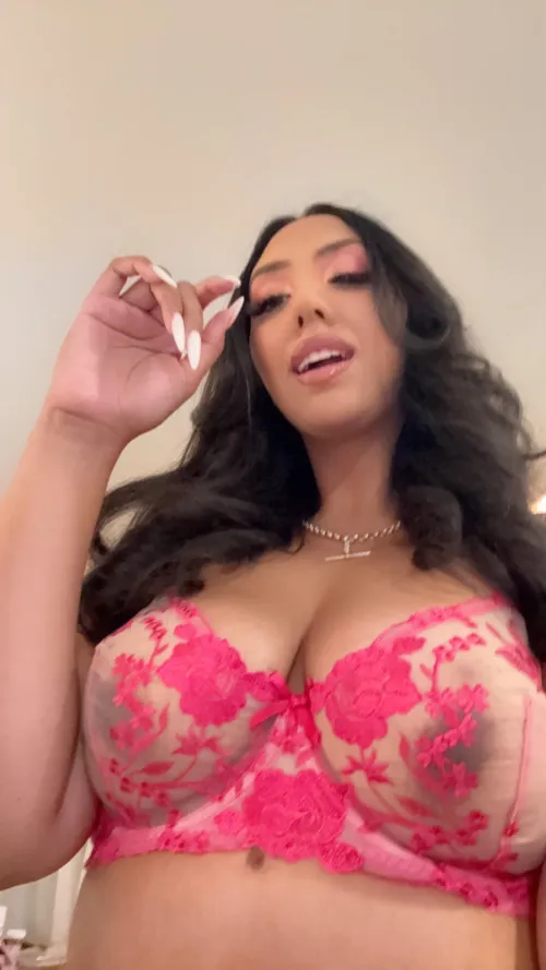 Thumbnail Pretty in Pink: Embracing Self-Love in Every Hue