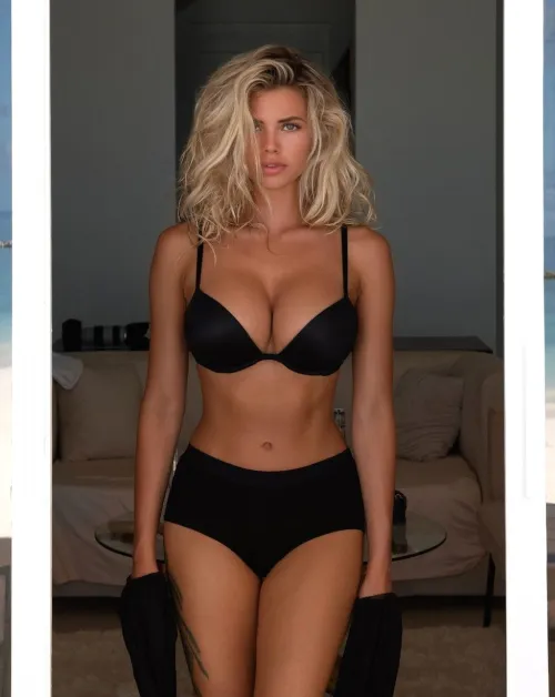 Thumbnail Natalya's Beauty Shines: JustHotWomen Feature by GeorgeneLeggett