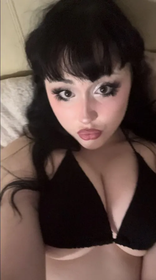 Thumbnail Sensual Teases with babybonez_ in Slutsofonlyfans