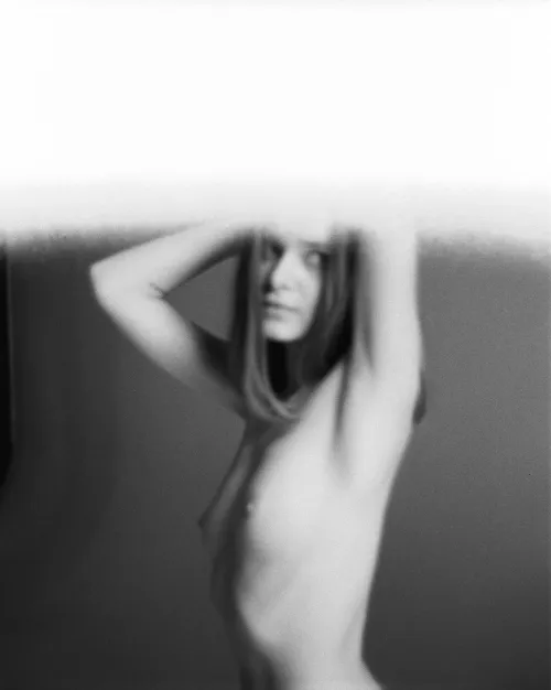 Thumbnail Discover LiVoron's Photography Journey in LaBeauteFeminine Category