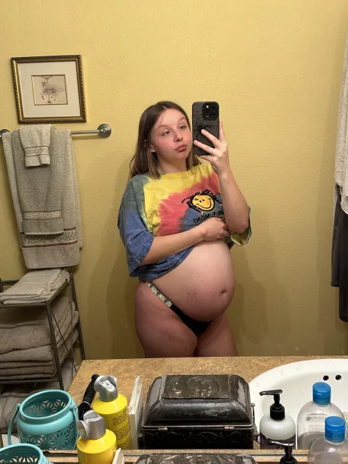 Thumbnail PreggoPorn: Big Bump and Another Big One Down There by cassieonlyxo