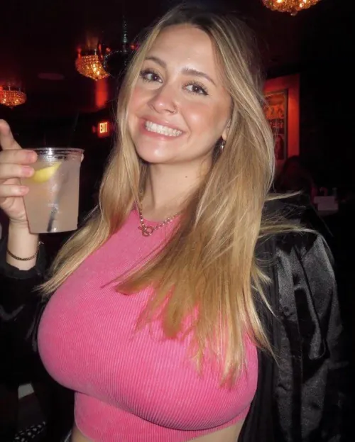 Thumbnail LightningMckweenn in Pink: A Vibrant 2busty2hide Display