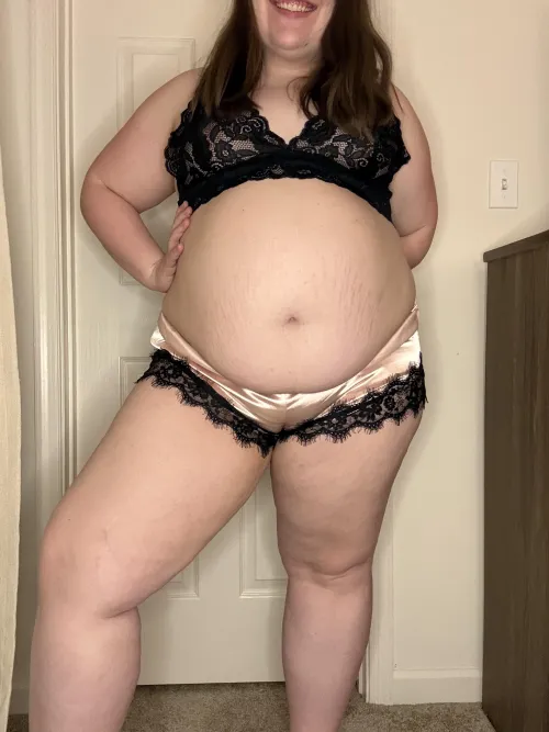 Thumbnail Help Me Take This Off: BBW Request by PiggyPolly