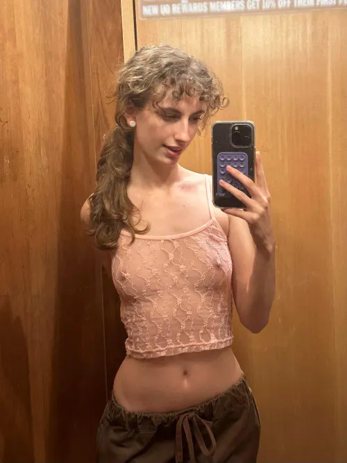 Thumbnail Capturing Moments - Changing Room Mirror Selfie Fun! | quarantinevagene
