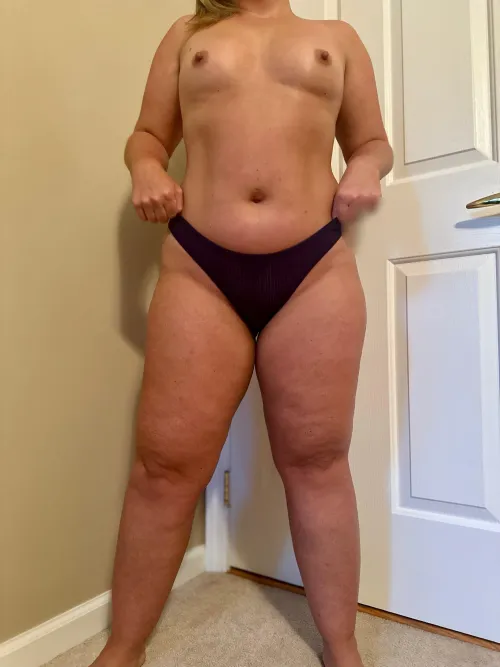 Thumbnail Perky and Amazing: Unveiling the Intriguing World of Naughtywife_26 | amazingtits