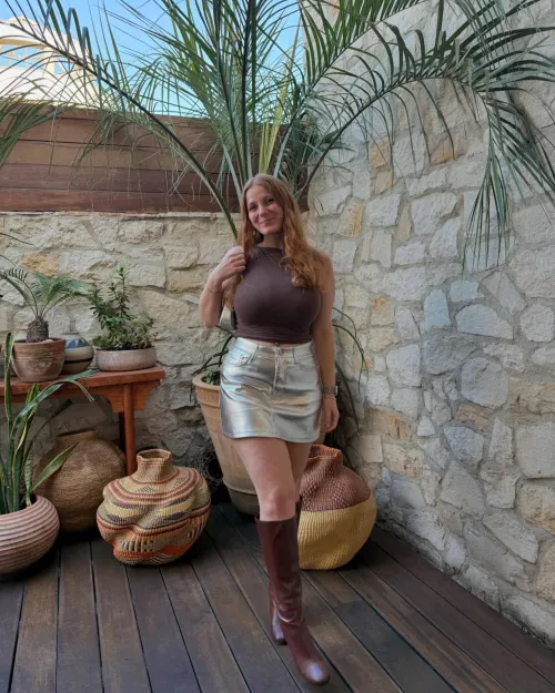 Thumbnail Great Outfit Choices by figurephilosopher | Stylish 2busty2hide Selections